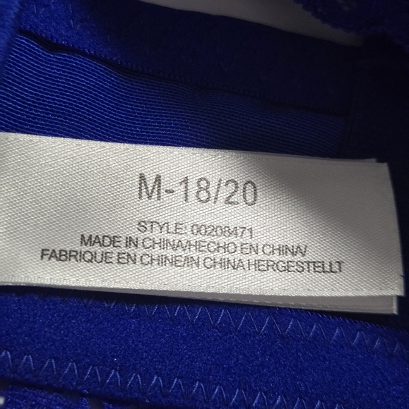 [5x$20] New Hot Blue Lace Bralette / Size M (18-20) - Picture 5 of 10